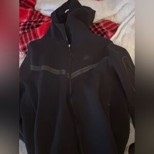 Black Nike Tech Zip Up Hoodie
Size Medium